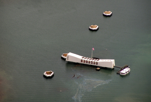 Uss.Arizona.2.jpg