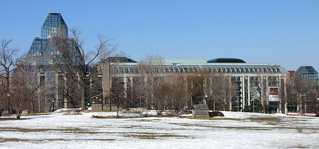 National_Gallery_of_Canada.jpg