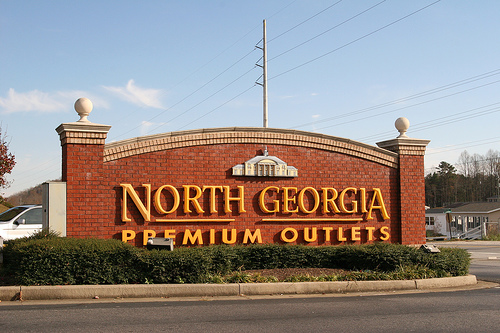 outlet1.jpg